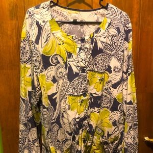 Med Couture scrub jacket. Size 2x. Lime green&navy